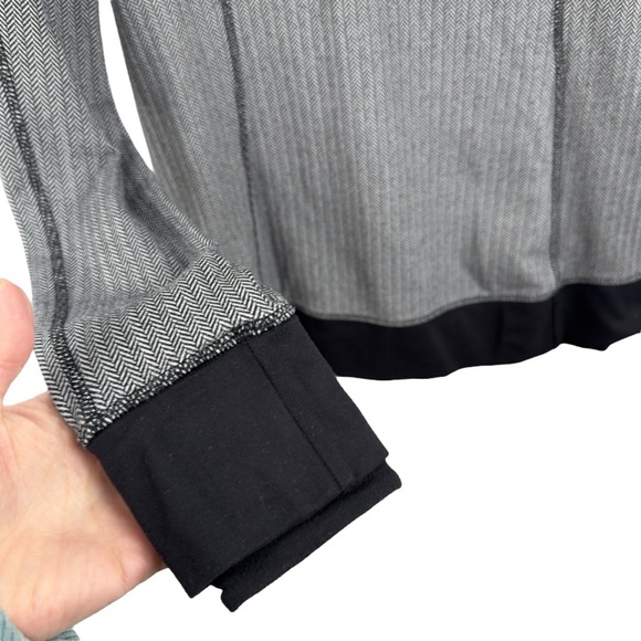 Lululemon Think Fast Hoodie Heathered Herringbone Silver Spoon Black Size 8 - Picture 6 of 14